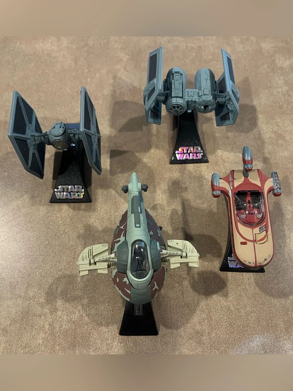 (10) Star Wars Ship / Vehicles